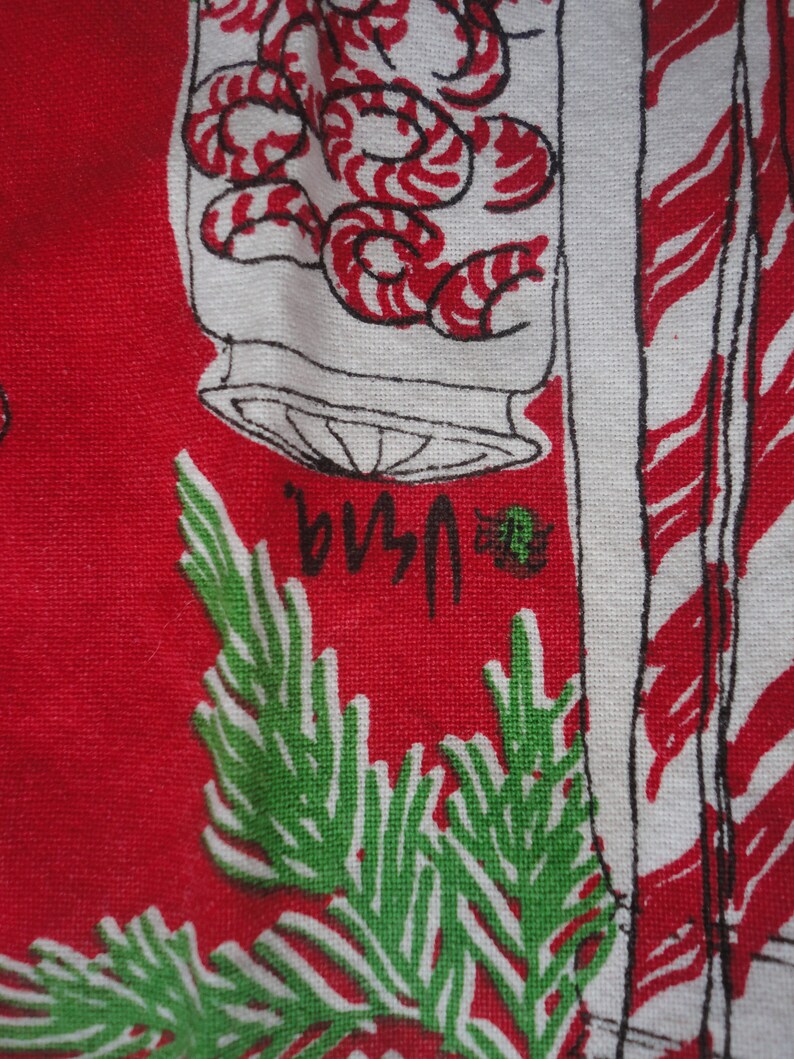 Christmas Candy Tea Towel Vintage Vera Lady Bug Red Tea Towel Candy Jar With Peppermints Vera Christmas Linen Vera Vera Lady Bug Linens Home Living Delage Com Br