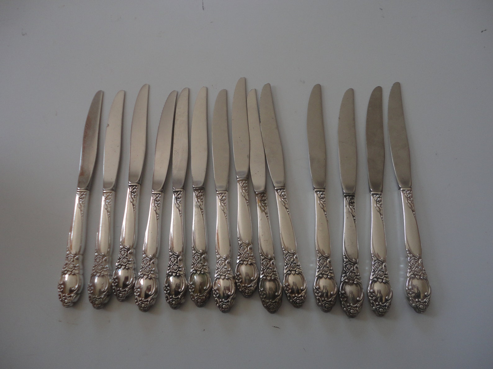 Vintage Oneida Ltd Silversmiths Ballad Knives Oneida Silver Etsy