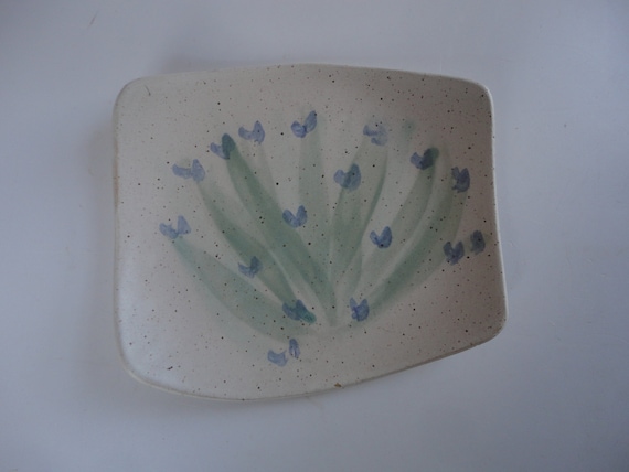 Vintage Handmade Pottery Faint Blue Green Water Iris Trinket Dish, Pottery Soap Dish, Studio Pottery, Pottery Iris Trinket Dish, Pottery