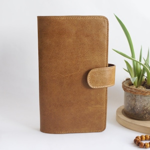 Personalised brown leather standard size leather travelers notebook, leather planner cover chunky leather travelers notebook journal midori