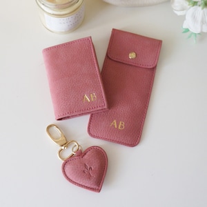 Personalized gift bundle of pink nubuck velvety leather accessories, heart key ring, slim card holder, pen case, value Gift Set for Women