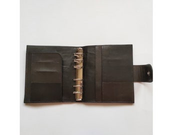 A6 Ringbound Planner in Truffle leather