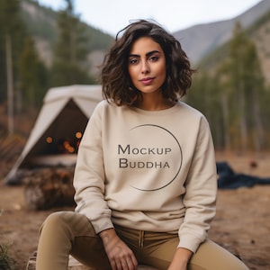 Women's Sand Sweatshirt Mockup Camping Gildan 18000, Unisex Sweatshirt Mockup Sand, Crewneck Sweatshirt Mockup, Sand Sweater Mock Nature