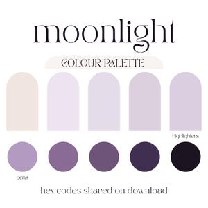 Può includere: Una grafica della tavolozza dei colori moonlight con il testo moonlight e COLOUR PALETTE. Mostra cinque campioni a forma di arco in tonalità lavanda chiaro etichettati highlighters e cinque campioni circolari in tonalità viola scuro etichettati pens.