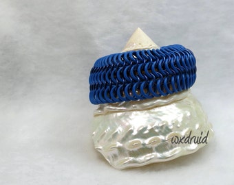 European Weave Chainmail Bracelet, Blue Stretch Chainmaille Jewelry with Rubber Rings