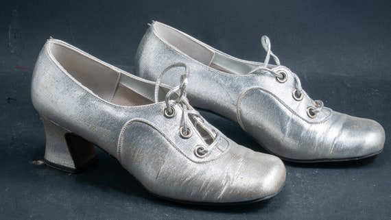 1970s space age silver ladies slip on shoes w 2 i… - image 2