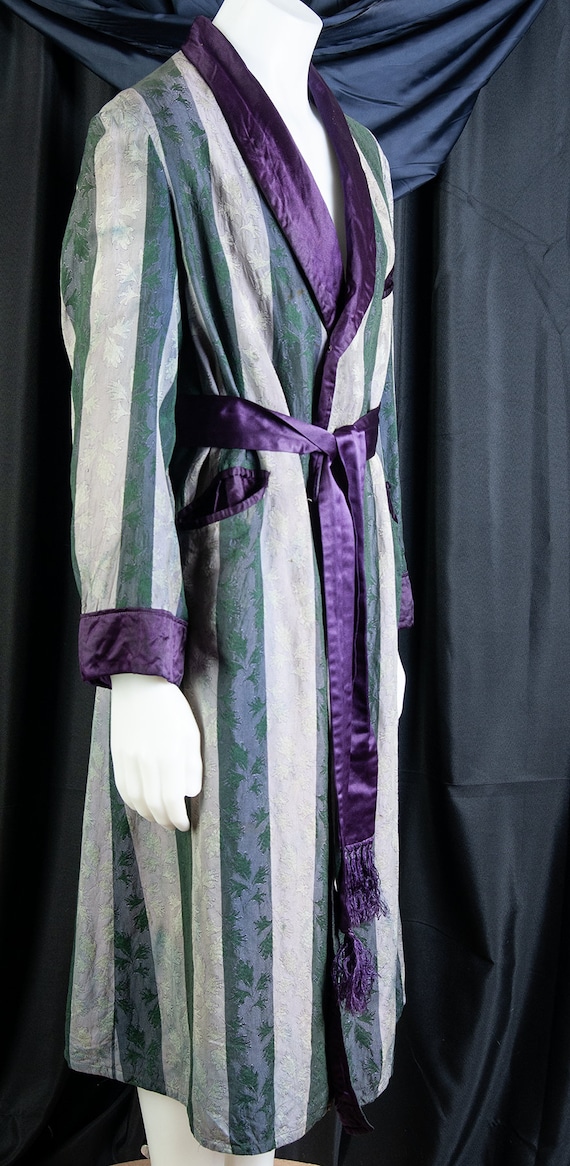 1930s mens dressing, bath robe, striped, silk, sa… - image 5