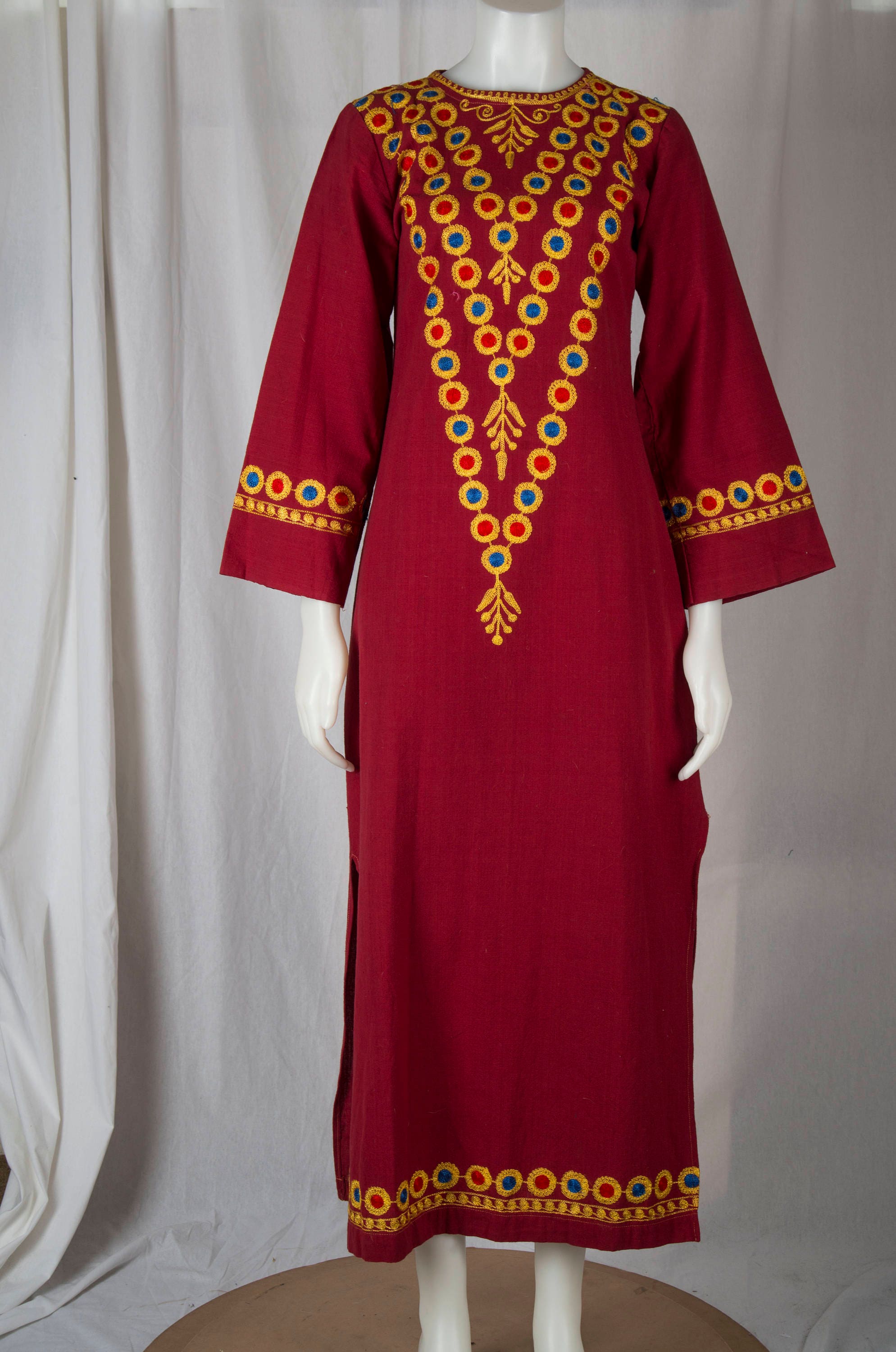 1970s Linen Full Length Tribal Garment. Indiapersia | Etsy