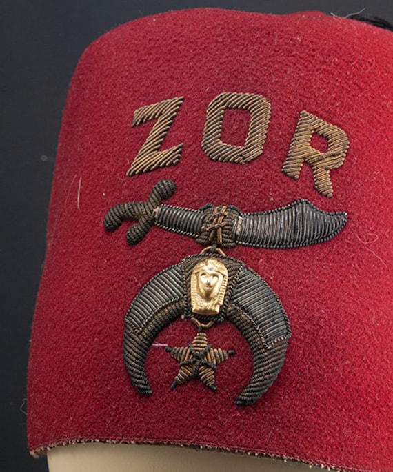 1950s Shriner, Masonic, fraternal fez, ZOR, red, … - image 5