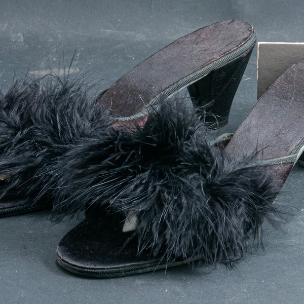 Hollywood Glamour kitten heel, ostrich feather slippers
