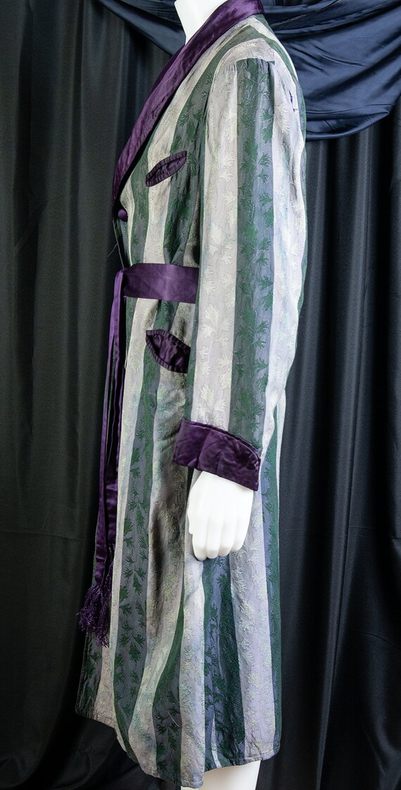 1930s mens dressing, bath robe, striped, silk, sa… - image 4