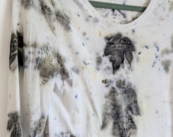 Botanical Print Cotton Tee, sz Medium Large, 100% Cotton and Natural Dyes, Leaf  Print Eco-friendly, Gift for Him or Her