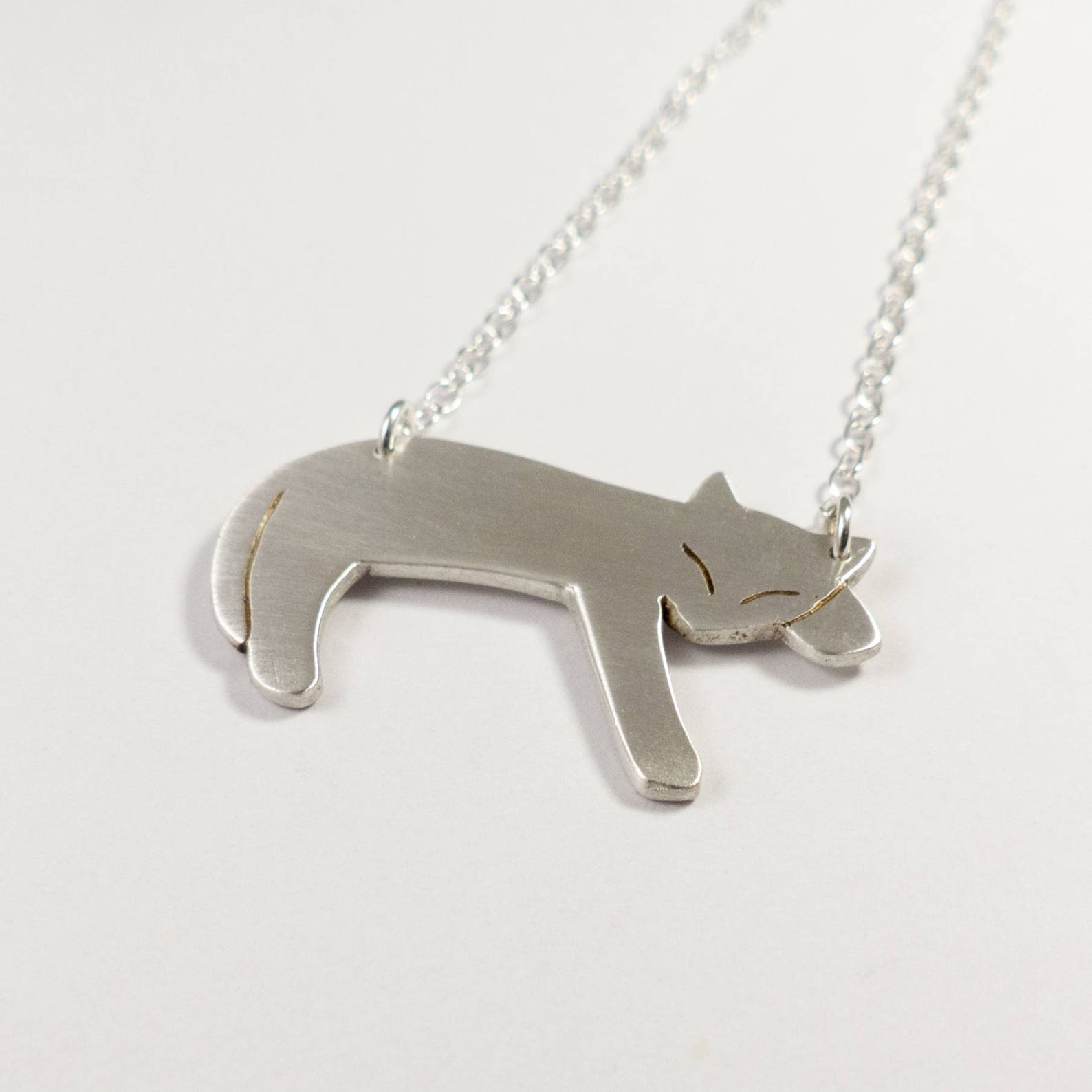 Silver cat pendant necklace Clearance