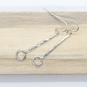 Hammered Silver Long Drop Earrings - Glamorous Earrings - Minimalist Drop Earrings - Elegant Dangle Earrings - Bridesmaid Gift - Mothers Day