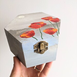 Poppy jewelry box wood Acrylic painting red poppies on the box Flowers painting gift for floral lover Hand painted art image 8