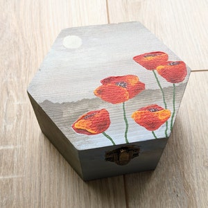 Poppy jewelry box wood Acrylic painting red poppies on the box Flowers painting gift for floral lover Hand painted art image 10