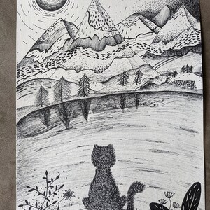 Original Katze Tinte Zeichnung, Berge und Katzen Liebhaber Geschenk, Einzelstück schwarz-weiß Illustration, Tier Wand Kunst Dekor Bild 8