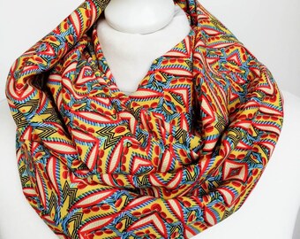 Tour de cour Snood jaune à motifs // écharpe circulaire // ENVOI GRATUIT