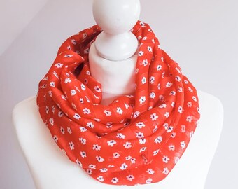 Snood tissu rouge à fleurs // voile léger // letitsnood // écharpe circulaire // ENVOI GRATUIT
