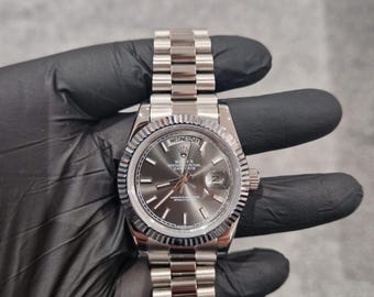 Vintage Rolex Automatic Watch, Grey Dial, Day-Date Display, Steel Case (41mm)