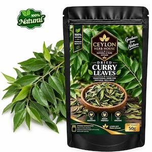 Peut inclure: Un sachet noir refermable de feuilles de curry séchées Ceylon Herb House d'un poids net de 50g. L'emballage présente un graphique de feuilles vertes, un bol de feuilles séchées et le texte 100% Natural, Premium Quality et Vegan Friendly.
