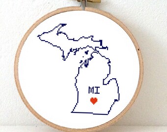 MICHIGAN Map Cross Stitch Pattern. MI State Needlepoint pattern highlighting Lansing. USA decor