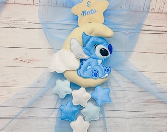 Gepersonaliseerde baby shower strik van Stitch | Naamlint | Decoratie voor de babykamerdeur | Kraamcadeau | Baby shower cadeau op maat