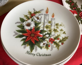 Set of Four 7.5" White Merry Christmas Candles Poinsettia Holly Berry Dessert/Snack Plates