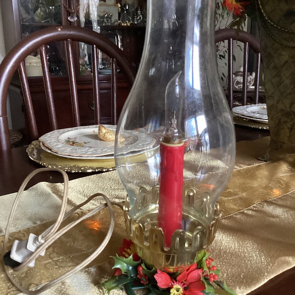 Christmas Electric Flameless Glass/Plastic Hurricane Lamp with Red Poinsettia and Flicker Bulb