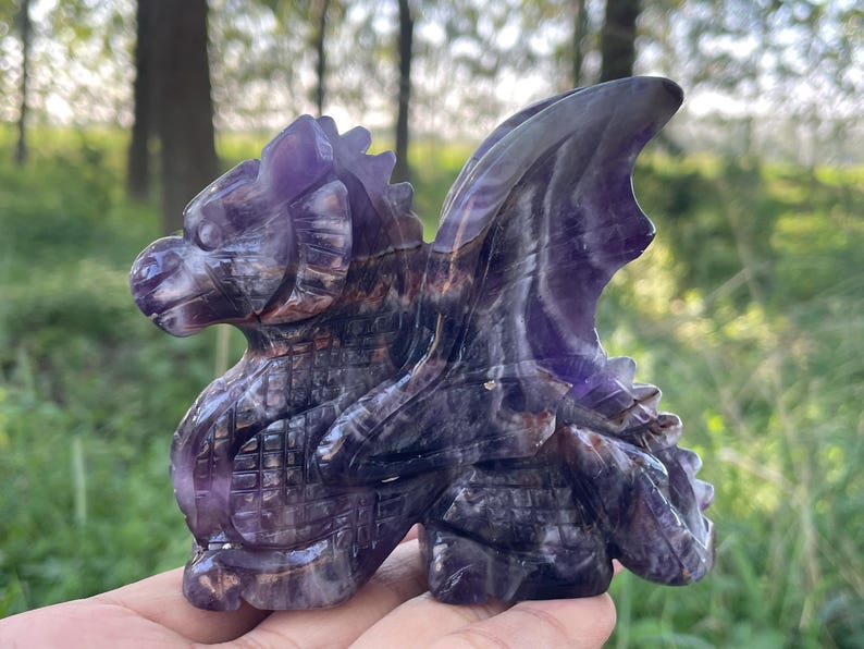 Natural Dreamy Amethyst Fly Dragon Hand Carved Crystal Skull: Crystal ...