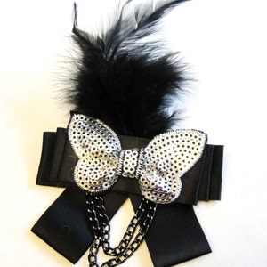 Black Brooch with Feathers, Jeweled Black Feather Embellishment, Fascinator Hair Clip, Pin Brooch for Clothing Hats