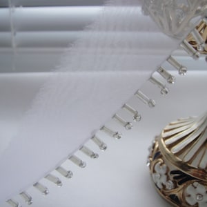 Zilveren embelishment met wit lint, Silver beaded trim, Vintage lint, bruiloft decor, decoratieve lint (18-102)