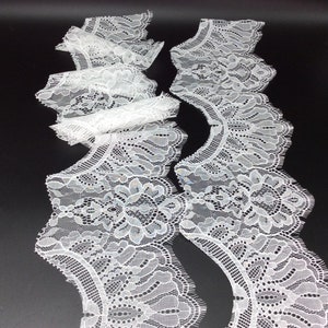 Ivory Lace Trim, scalloped edge border