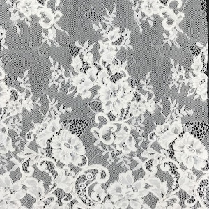 Ivory lace sample bridal scrap fabric applique