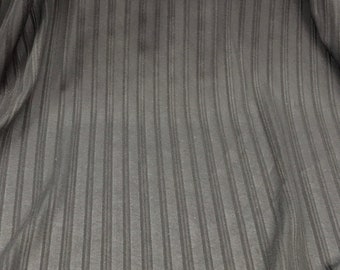Schwarz gestreifter Stretch Jersey, Schwarzer Stretch Stoff, schwarz dehnbares Stretch Tüll mit Webstreifen