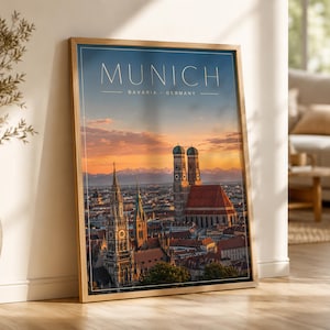 Personlig München-poster – Frauenkirche & Marienplatz – Reseposter med namn + år – München-väggkonst
