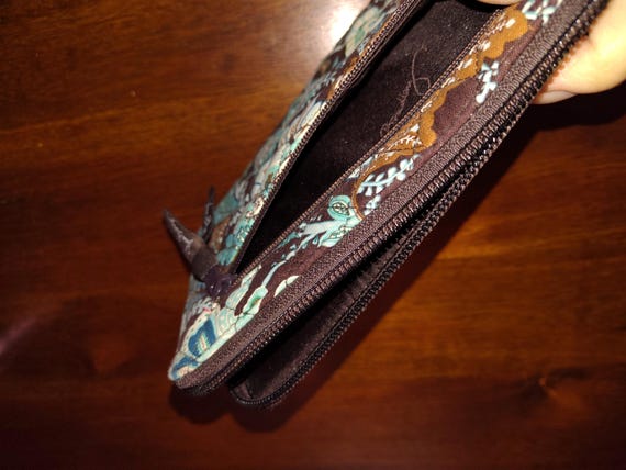 Vera Bradley retired Java blue pattern organizer … - image 4