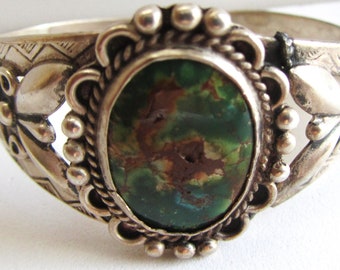 Horseshoe Vintage Native American Navajo Pilot Mountain Turquoise Sterling Silver Bracelet Old Horseshoe Vintage Native American Navajo Pilot Mountain Turquoise Sterling Silver Bracelet Old