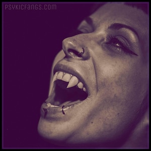 True Blood fangs (Please read Item Description!)