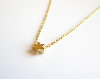 Gold Star Necklace, Dainty Gold Necklace, Christmas Gift For Her, Personalized Mothers Day Gift, Mom, Sister,  Tiny Star Necklace