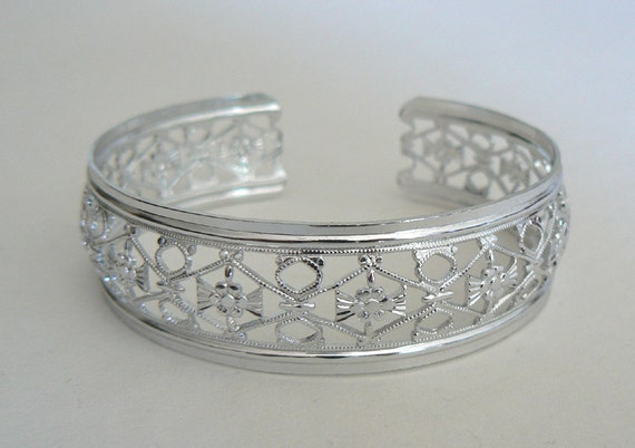 Multi Design Exquisite Filigree Vintage Bracelet … - image 1