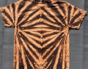 Opposite side Burst Reverse Tie dye  (Adult L)