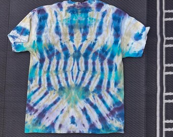 Just keep swimming- wavy pleated dye (Adult L)