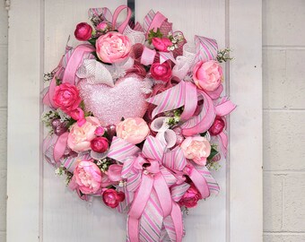 Valentine Wreath For Front Door, Valentine Hearts Wreath, Valentines Decor, Pink Floral Wreath