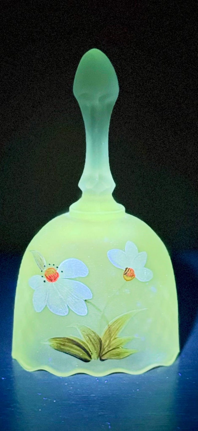 Vintage Fenton White Daisies Hand Bell - Hand Painted and Signed by ...
