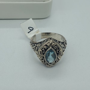 Vintage Sterling Silver and Blue Topaz Size 9 ladies Chunky Ring