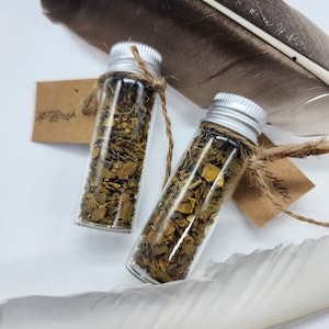 Small Glass 1/2 oz jar of chopped Mistletoe
