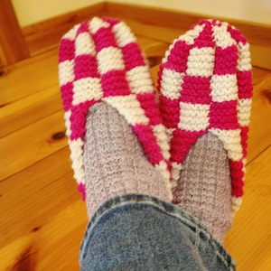 Handmade Magenta and White Slippers.  Checkerboard Slippers. Phentex Style Slippers