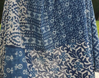 Tablecloth or bedspread thrown of sofa or still panel for curtain - indigo Indian cotton net - craft creation