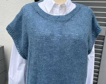 Pull sans manche bleu, tricoté main, souple et chaud, modèle unique, mohair et laine